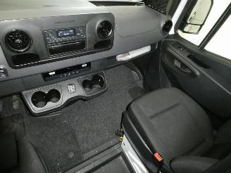 Mercedes Sprinter  picture 18