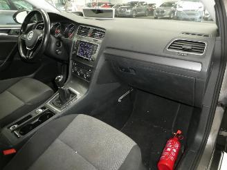 Volkswagen Golf 1.6 DVARIANT TRENDLI picture 11