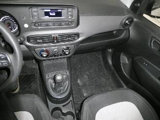 Hyundai I-10 1.0 picture 11