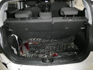 Hyundai I-10 1.0 picture 16