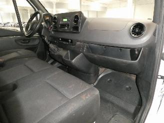 Mercedes Sprinter 2.0D picture 21