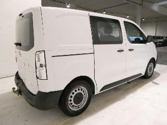 Opel Vivaro 1.5D picture 10