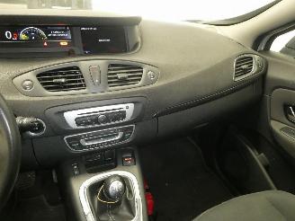 Renault Scenic 1.5D  III LIM picture 13
