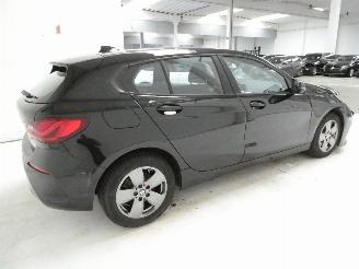 BMW 1-serie 1.5I picture 8