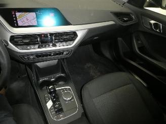BMW 1-serie 1.5I picture 13
