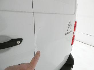 Citroën Jumpy 2.0 D picture 6