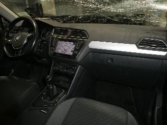Volkswagen Tiguan 1.4 COMFORTLINE picture 13