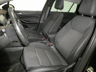 Opel Astra 1.6 INNOVATION picture 14