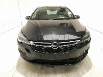 Opel Astra 1.6 INNOVATION picture 2