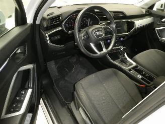 Audi Q3  picture 12
