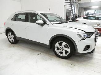 Audi Q3  picture 8