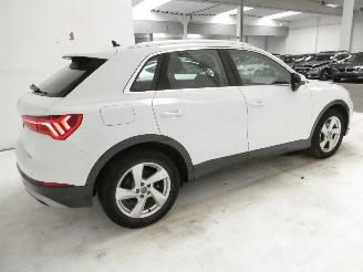 Audi Q3  picture 7
