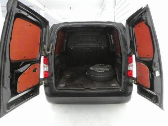 Peugeot Partner 1.5D PREMIUM picture 11