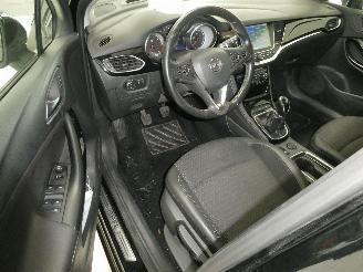 Opel Astra 1.6D INNOVATION picture 18