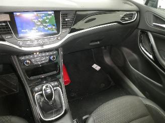Opel Astra 1.6D INNOVATION picture 16