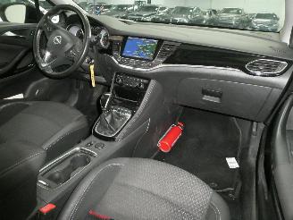 Opel Astra 1.6D INNOVATION picture 15