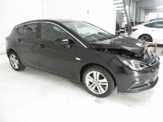 Opel Astra 1.6D INNOVATION picture 13