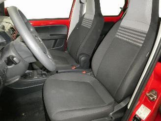 Volkswagen Up! MOVE picture 16