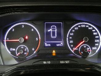 Volkswagen Polo 2.2D MFORTLINE picture 11