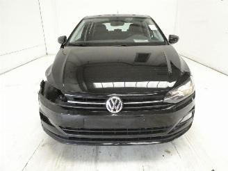 Volkswagen Polo 2.2D MFORTLINE picture 2