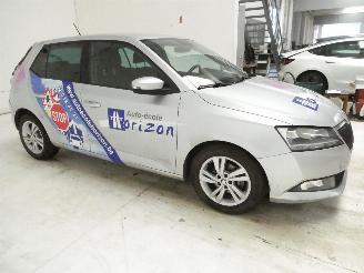 Skoda Fabia 1.0 picture 11