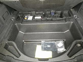 Land Rover Discovery 2.0D picture 16