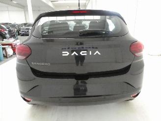 Dacia Sandero III ESSENTIA picture 5