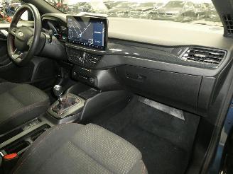 Ford Focus ST LINE 125 PK picture 12