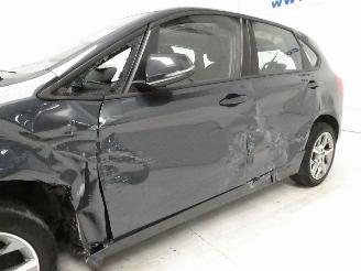 BMW 2-serie 1.5D D picture 4