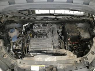 Volkswagen Caddy TGI CNG picture 17