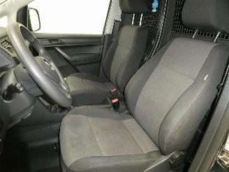 Volkswagen Caddy TGI CNG picture 14