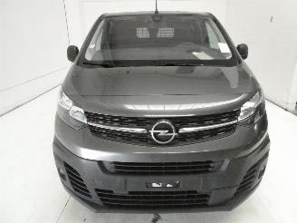 Opel Vivaro 1.5D C picture 2