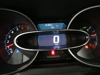 Renault Clio GRANDTOUR IV PHASE I picture 12