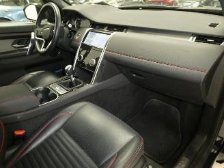Land Rover Discovery 2.0D picture 9