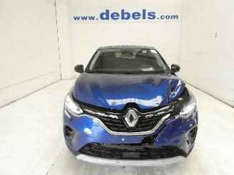 damaged passenger cars Renault Captur II TECHNO 2023/10