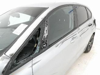 BMW 2-serie I ACTIVE TOURER picture 6