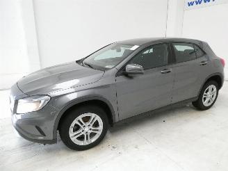 Mercedes GLA 180 picture 3
