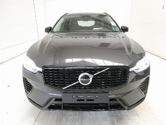 Volvo Xc-60 R-DESIGN picture 2