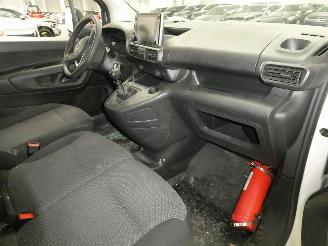 Opel Combo E CARGO picture 11