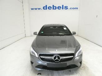 Voiture accidenté Mercedes Cla-klasse ATT.VERIES 2017/1