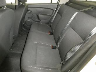 Dacia Logan  picture 15
