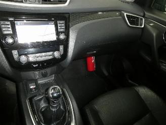 Nissan X-Trail 1.6D   TEKNA picture 12