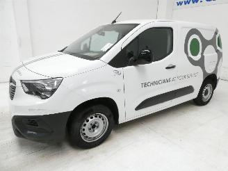 Opel Combo 1.5D   E CARGO picture 4