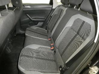 Volkswagen Polo 1.0 HIGHLINE picture 23