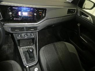 Volkswagen Polo 1.0 HIGHLINE picture 19