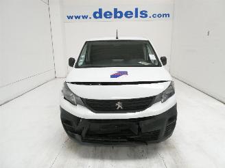škoda dodávky Peugeot Partner 1.5D PRO 2021/6
