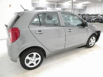 Kia Picanto MPI 67 PURE picture 7