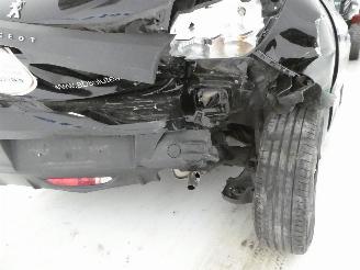 Peugeot 208 II LIKE picture 6