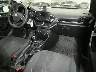 Ford Fiesta TREND picture 8