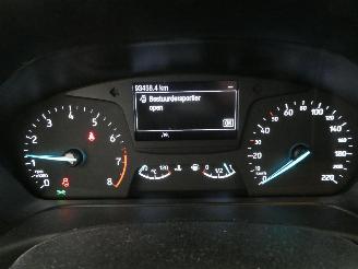 Ford Fiesta TREND picture 10